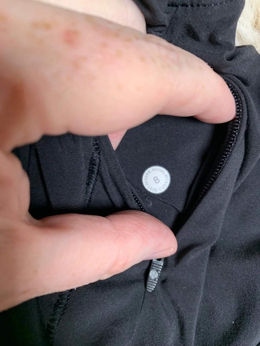 Lululemon black track shorts sz 8